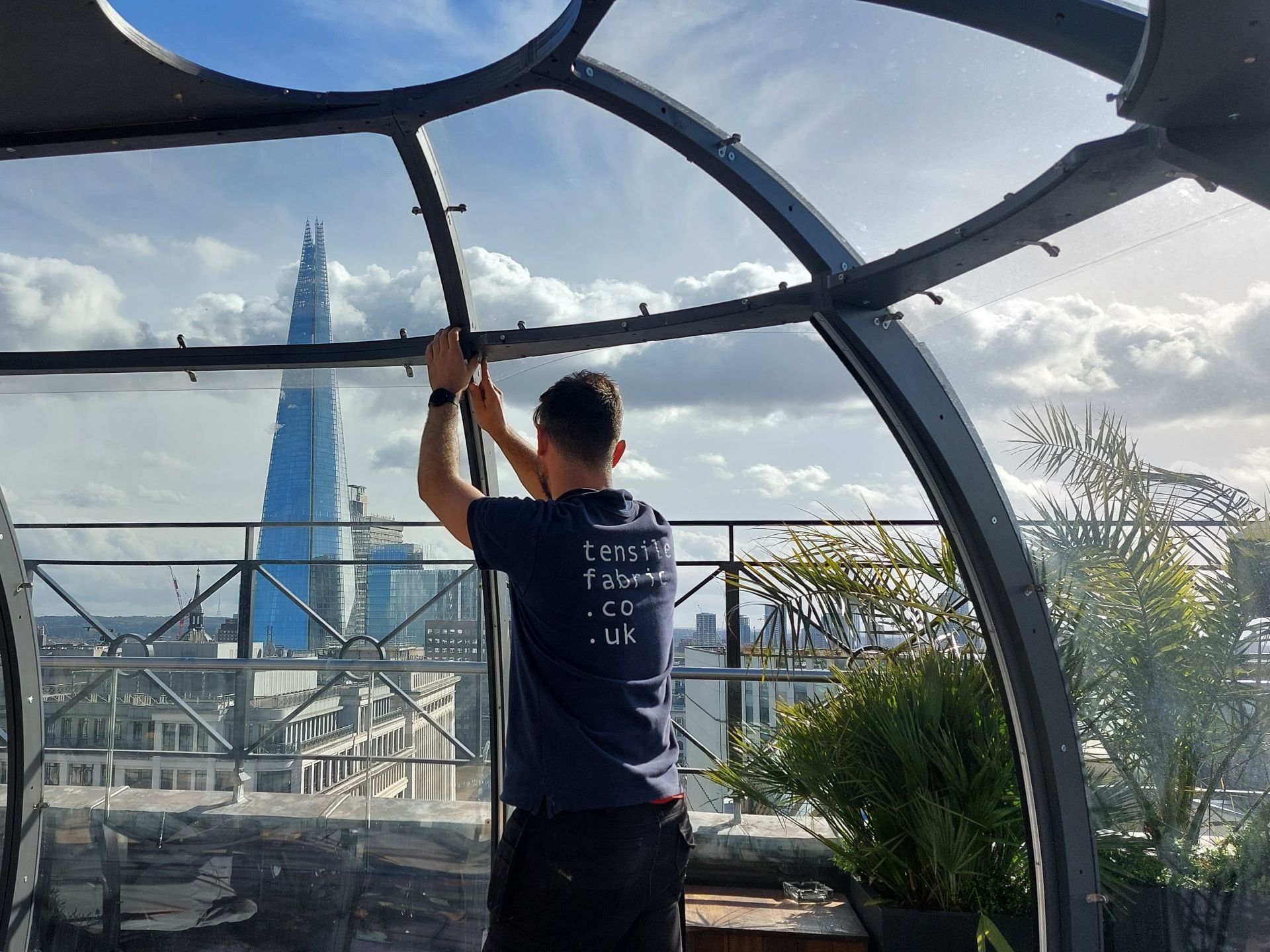 Building up the Allpod dining domes at the Aviary in London